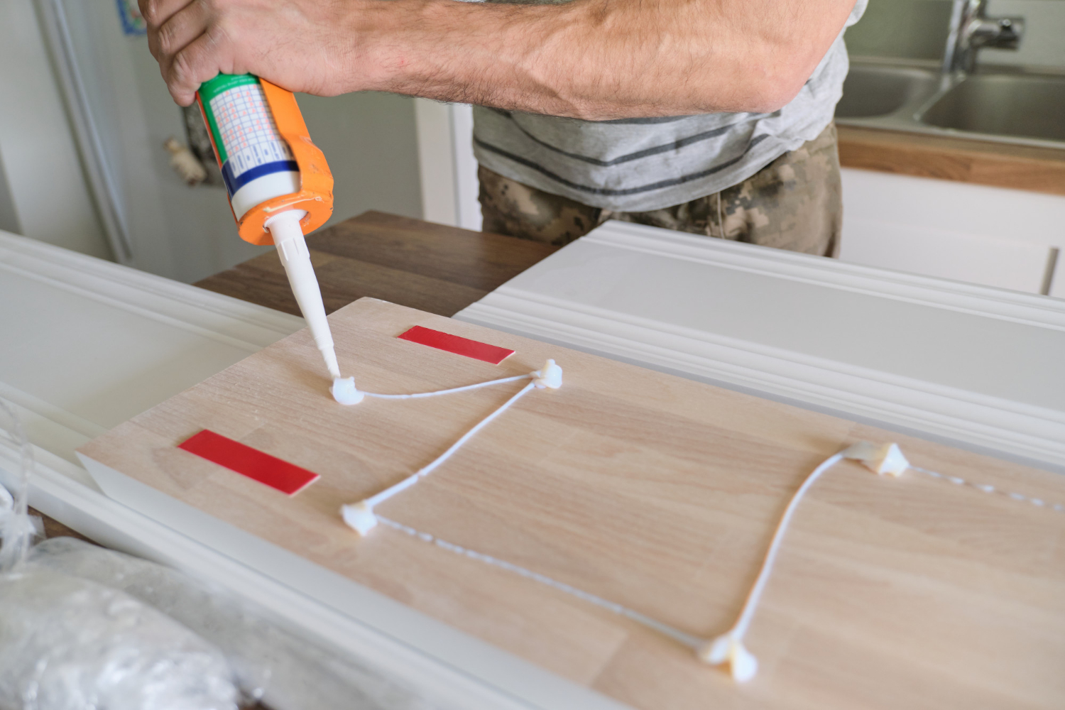 What is PVA Glue? (Types, Benefits & Uses)